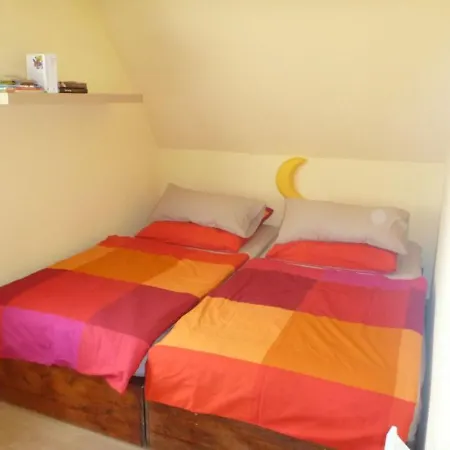 Сasa de vacaciones Peaceful Holiday In Niendorf With Garden Seating And Parking *